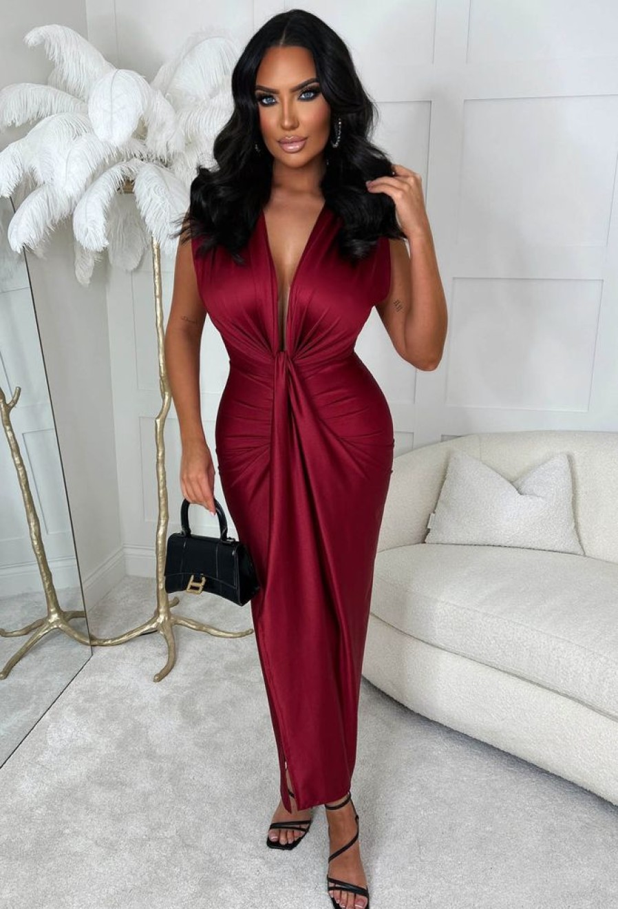 Wholesale Cocktail Hour Red Stretch Sleeveless Plunge Ruched Midi Dress Dresses