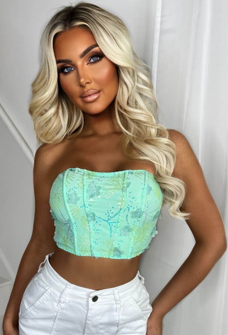 Best Glam Diva Mint Green Flower Sequin Crop Top Tops