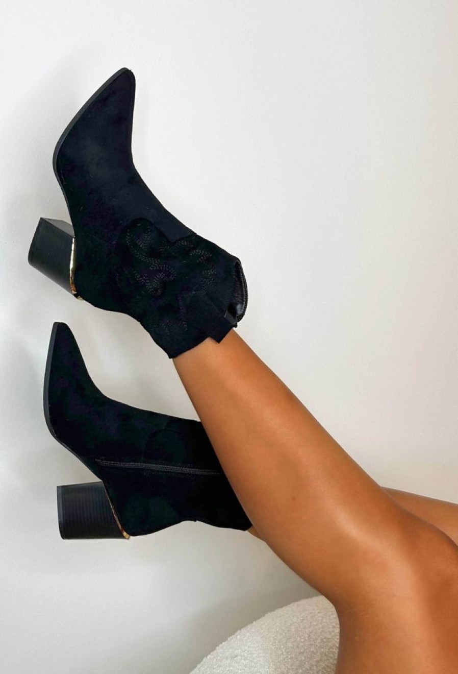 Wholesale Bring It Down Black Faux Suede Ankle Boot Boots