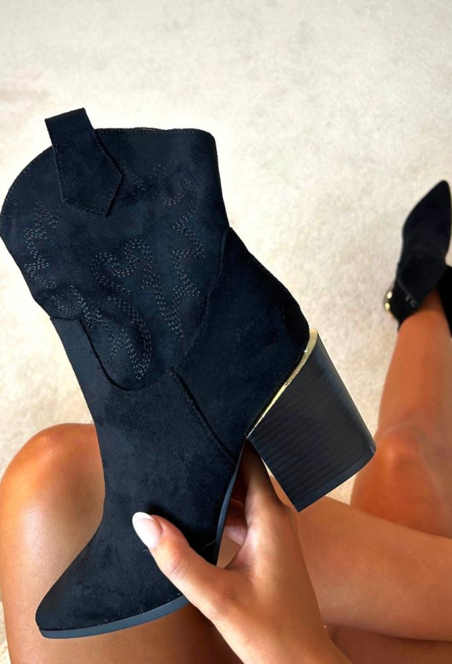 Wholesale Bring It Down Black Faux Suede Ankle Boot Boots